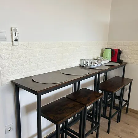 אכסניה Acel Budget With Free Truck Parking *